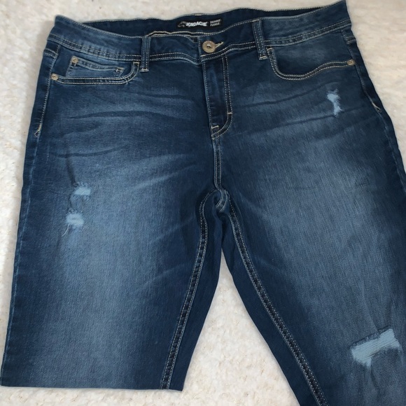 women’s clothing - Picture 14 of 15